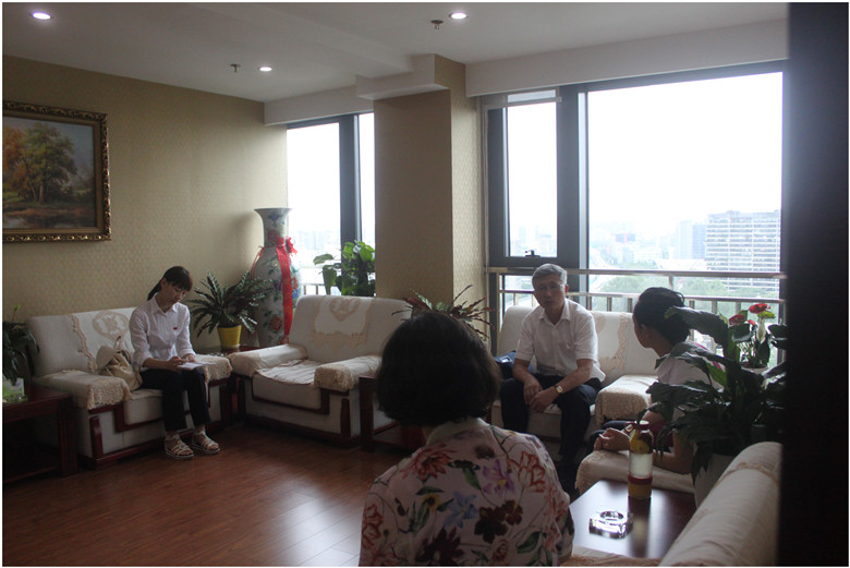 C:\Users\Administrator\Desktop\initpintu1_副本.jpg C:\Users\Administrator\Desktop\initpintu1_副本.jpg